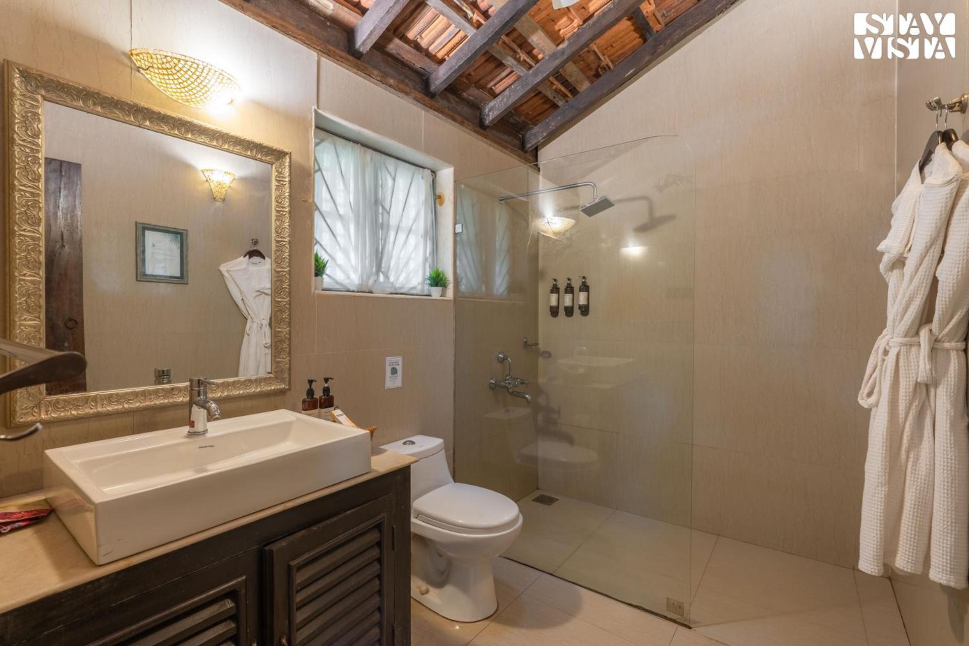 Stayvista At Amalia By Tellado With Pool, Wifi Assagao Exterior foto